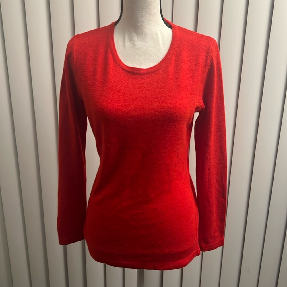 Jennie & Ray Scoopneck Sweater Top